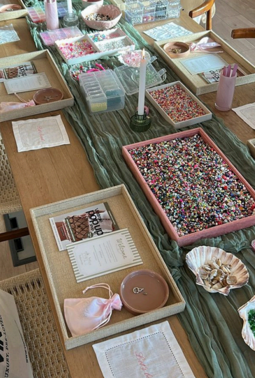 Jewelry Bar