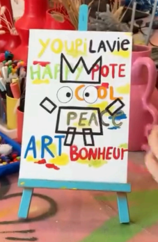 Paint & Canvas
